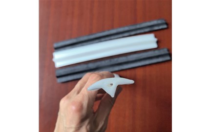 高壓電纜PE發(fā)泡填充膠條機生產(chǎn)廠家